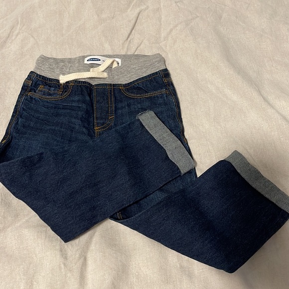 Old navy jeans easy pull up - Picture 2 of 3